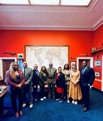 Minority Airport Advisory Group